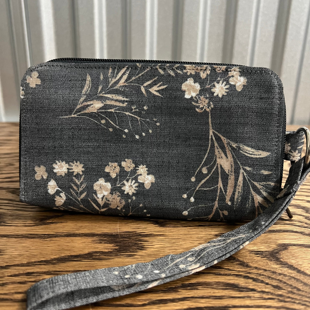 Anna Double Zip Wallet