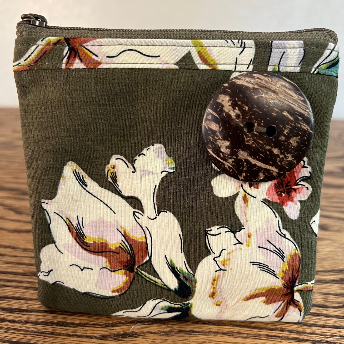 Button Coin Purse